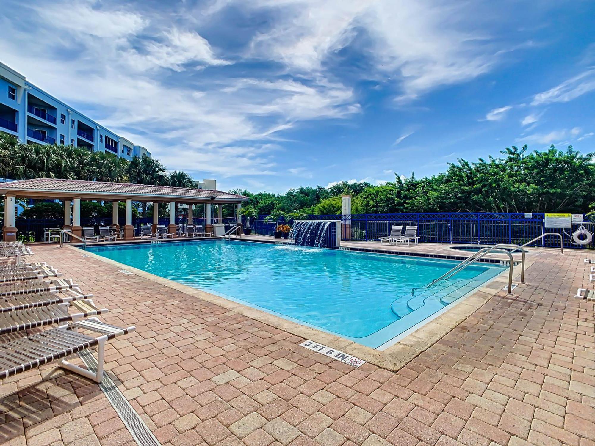 Delightful Modern Coastal Themed 32 Condo In Oceanwalk. ~Ow3-303 New Smyrna Beach Εξωτερικό φωτογραφία